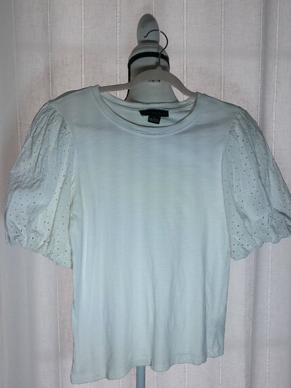 SANCTUARY T-Shirt Short Puffy Eyelet Sleeve Scoop Neck Cotton White S